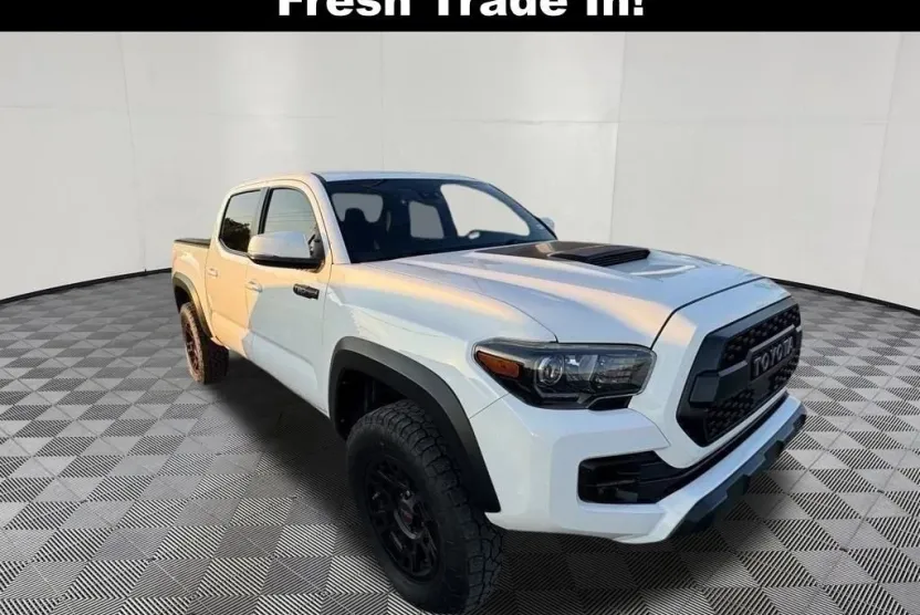 2019 Toyota Tacoma 4x4 SR photo 1