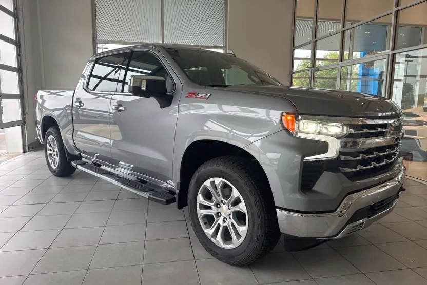2026 Chevrolet Silverado 1500 LTZ photo 1