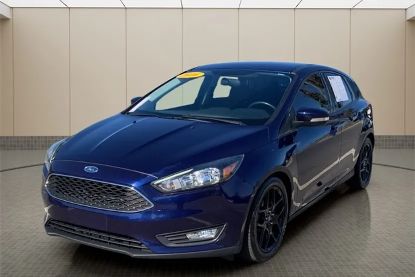 2016 Ford Focus SE photo 1