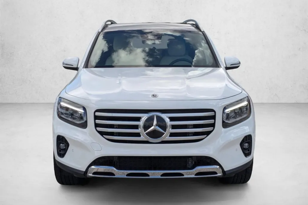 2025 Mercedes Benz GLB 250 photo 1