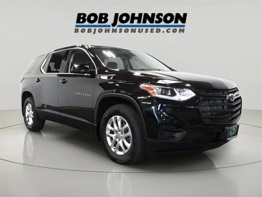2020 Chevrolet Traverse LS photo 1