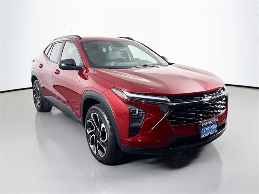 2024 Chevrolet Trax photo 1