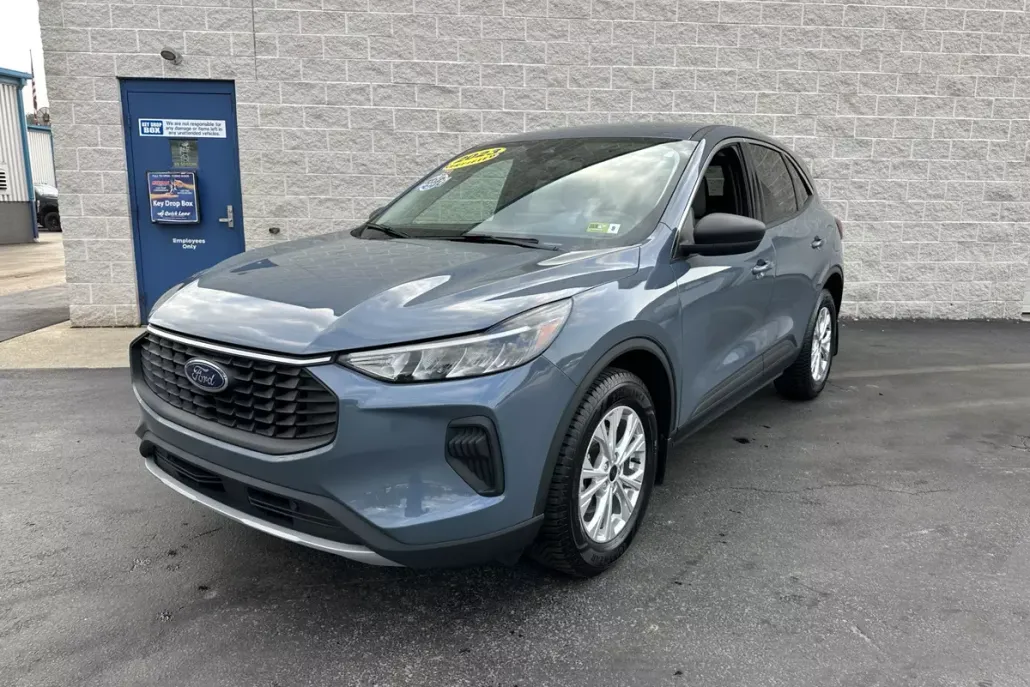 2023 Ford Escape Active photo 1