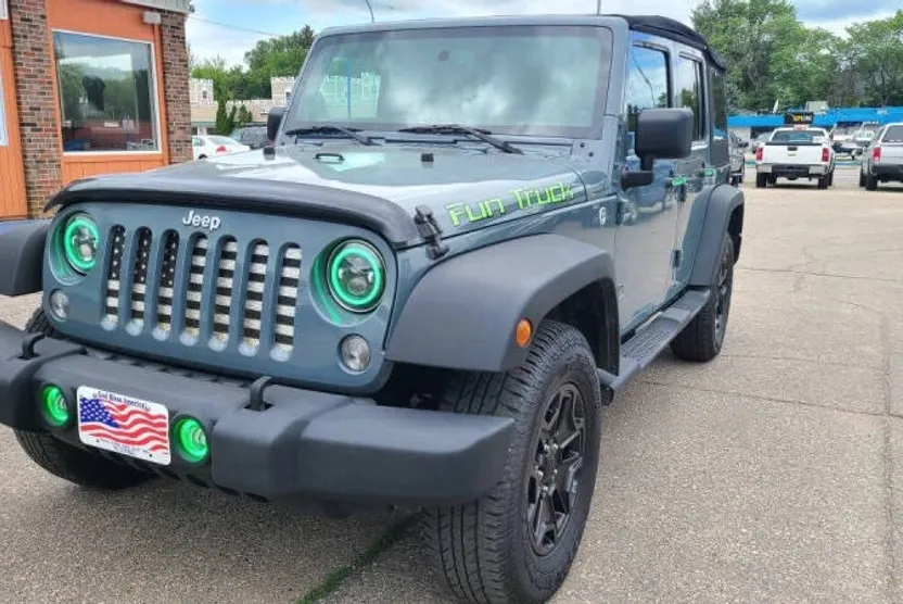 2014 Jeep Wrangler Sport photo 1