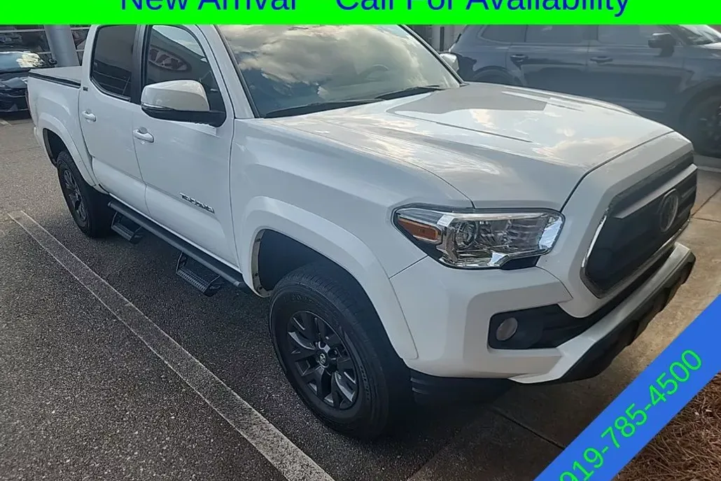 2023 Toyota Tacoma TRD Sport V6 photo 1