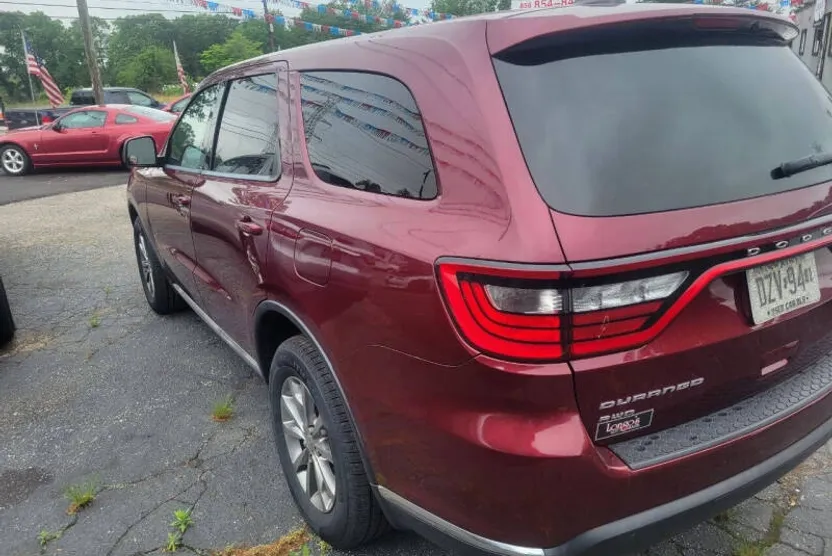 2017 Dodge Durango SXT photo 1