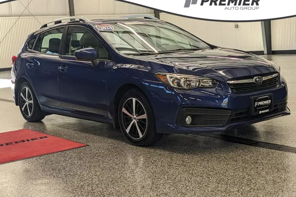 2023 Subaru Impreza Premium photo 1