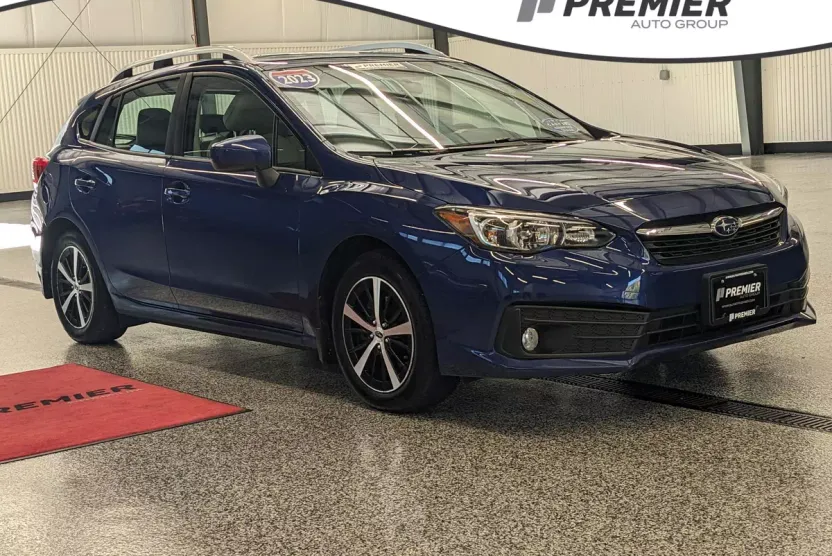 2023 Subaru Impreza Premium photo 1