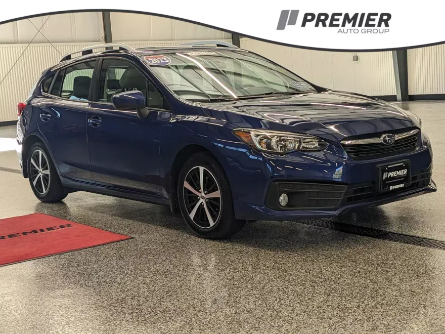 2023 Subaru Impreza Premium photo 1