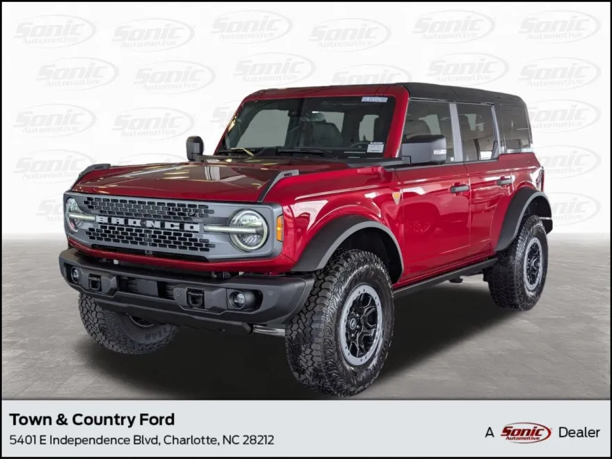 2025 Ford Bronco Badlands photo 1