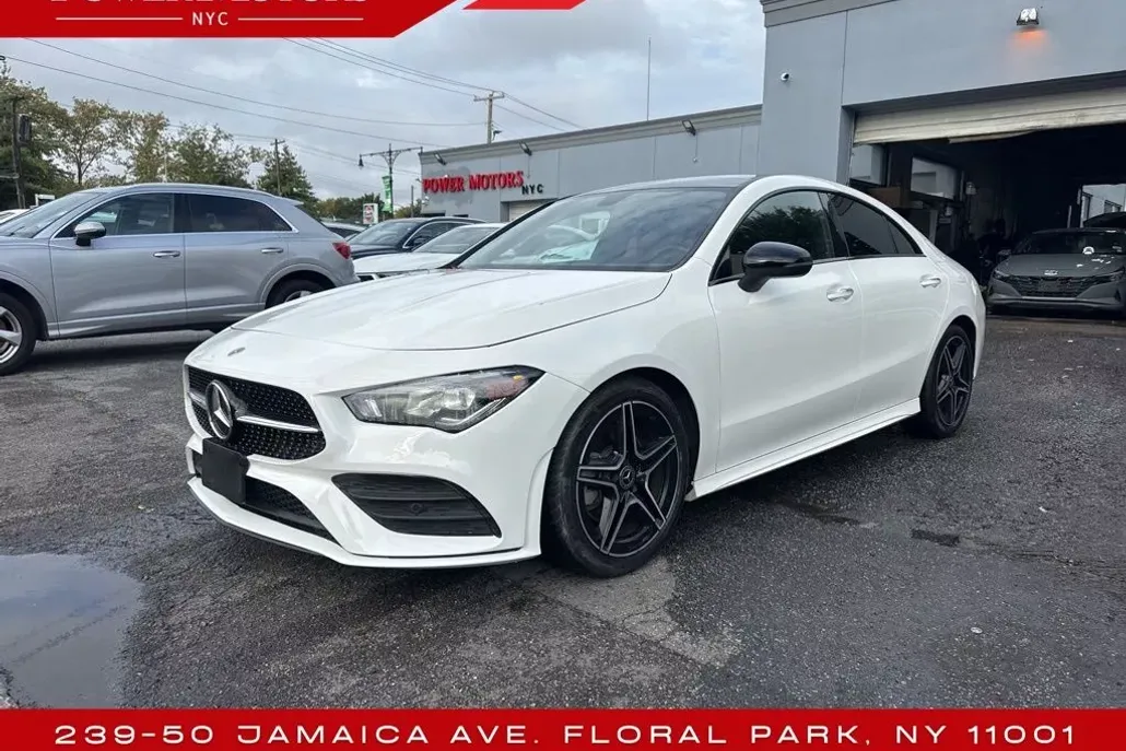 2021 Mercedes Benz CLA 250 4MATIC photo 1
