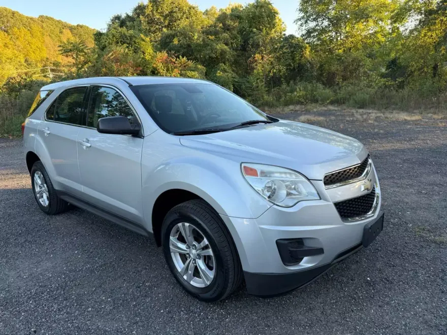 2014 Chevrolet Equinox LS photo 1