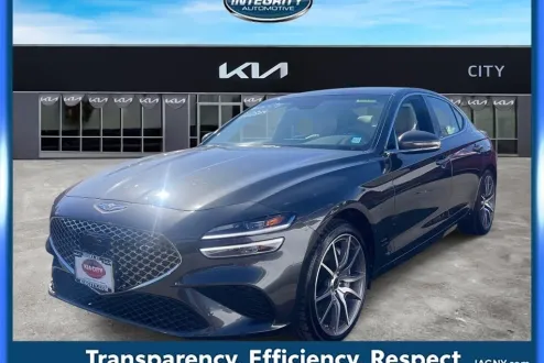 2024 Genesis G70 2.5T photo 3