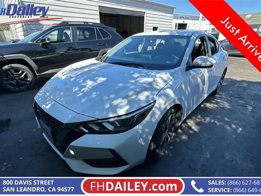 2021 Nissan Sentra SV photo 1