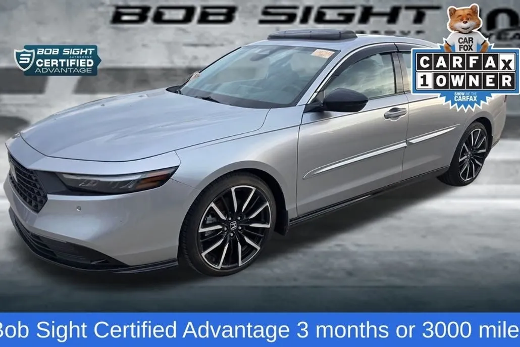 2023 Honda Accord Hybrid Touring photo 1