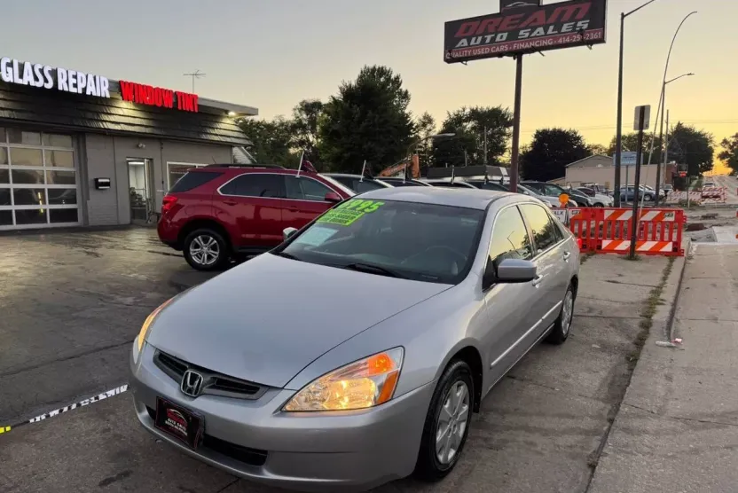 2003 Honda Accord LX photo 1