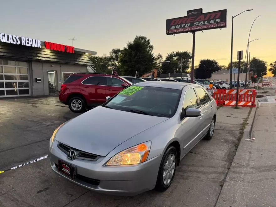 2003 Honda Accord LX photo 1