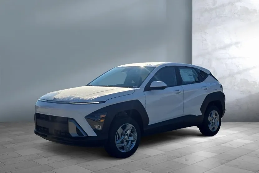 2026 Hyundai Kona SE photo 1