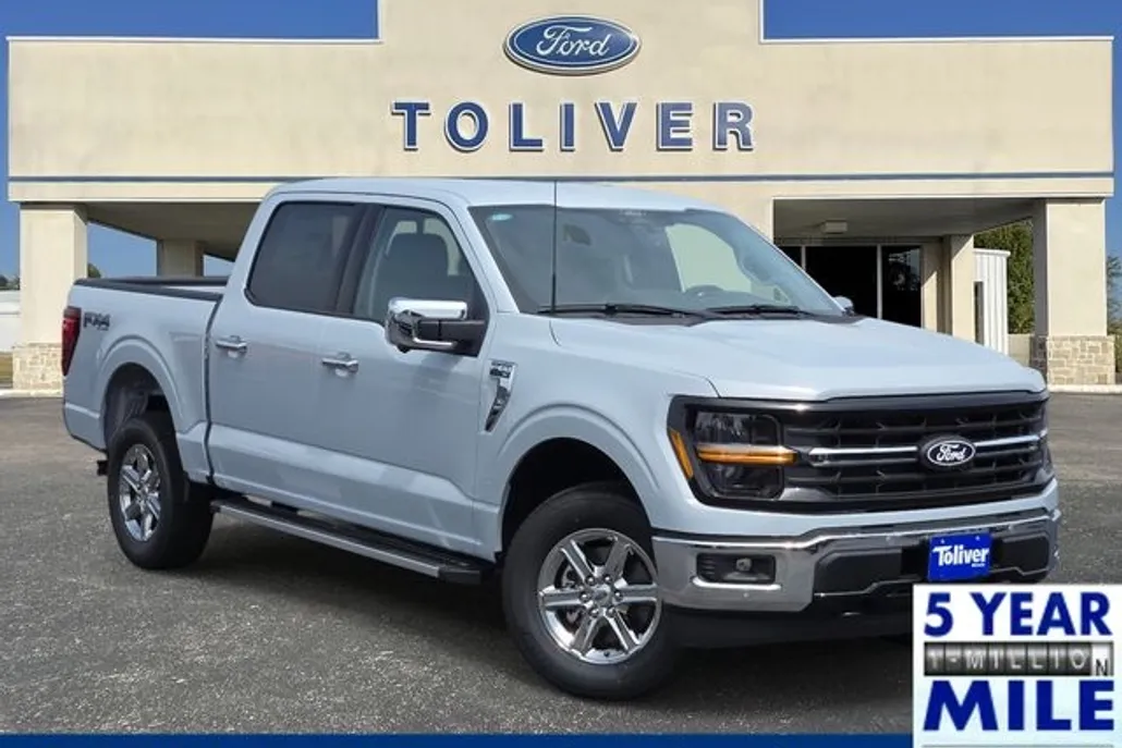 2025 Ford F-150 XLT photo 1