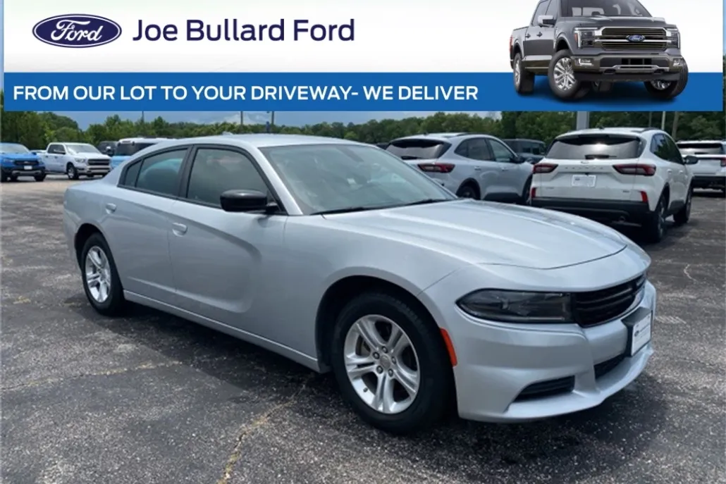 2023 Dodge Charger SXT photo 1