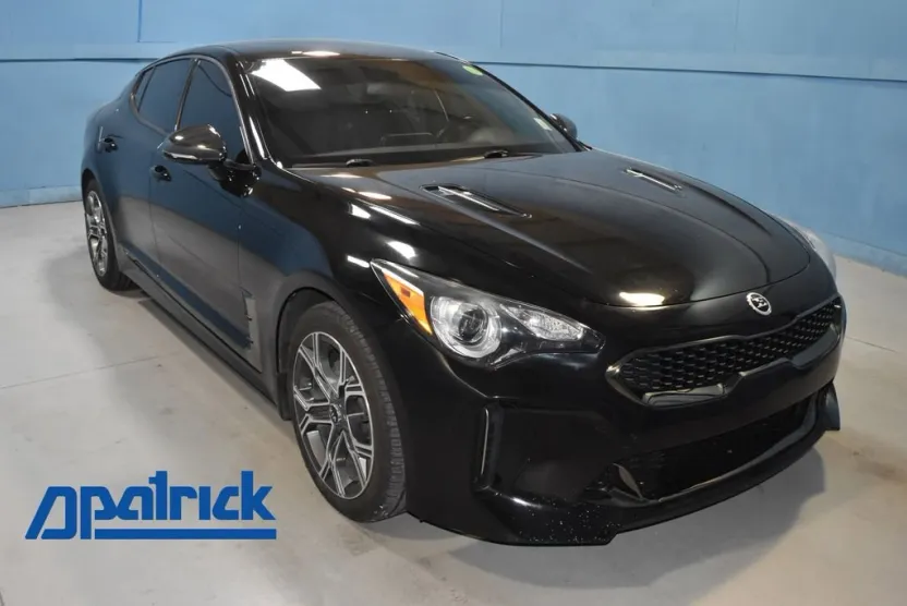 2021 Kia Stinger GT-Line photo 1
