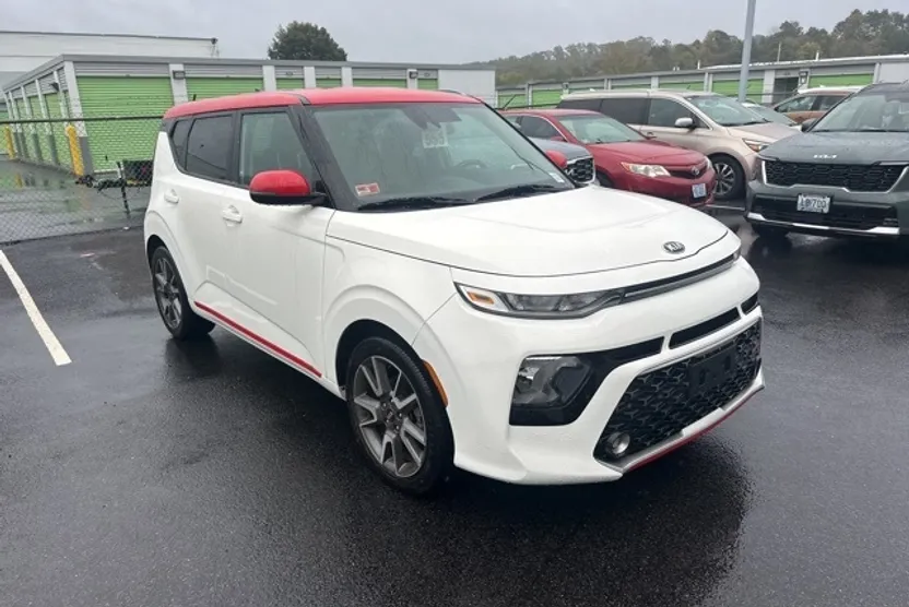 2020 Kia Soul GT-Line photo 1