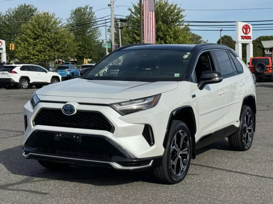2023 Toyota RAV4 Prime XSE photo 1
