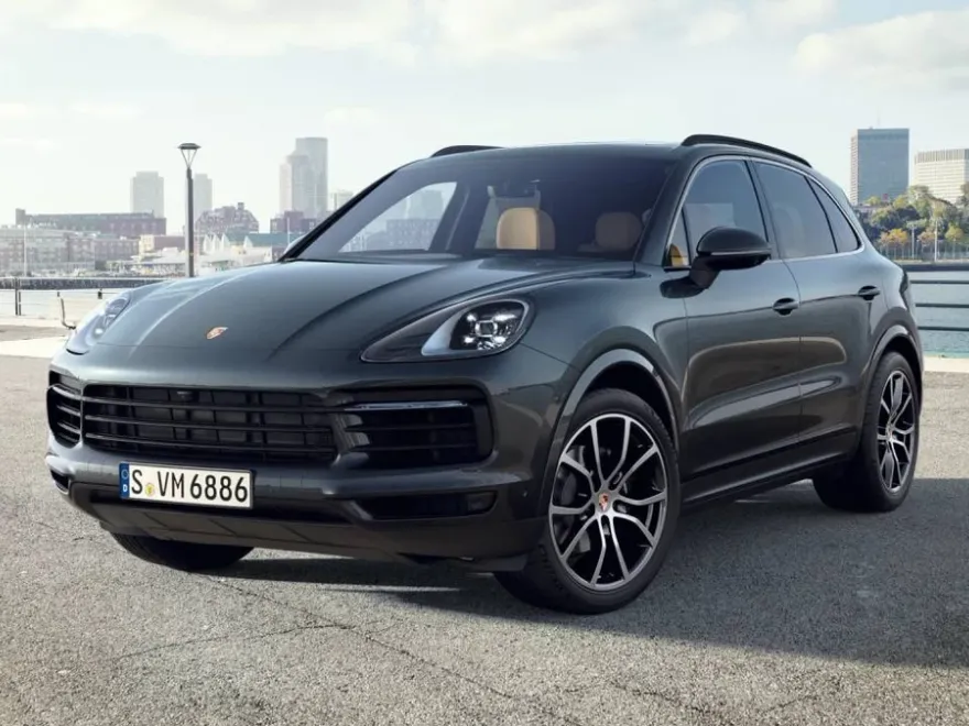 2023 Porsche Cayenne Platinum Edition photo 1