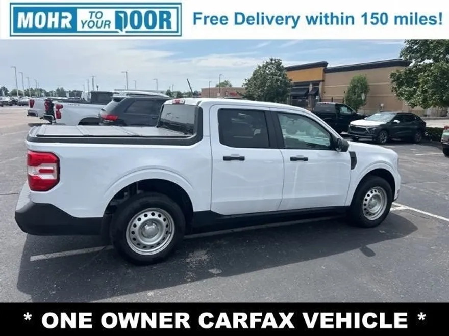 2022 Ford Maverick XL photo 1