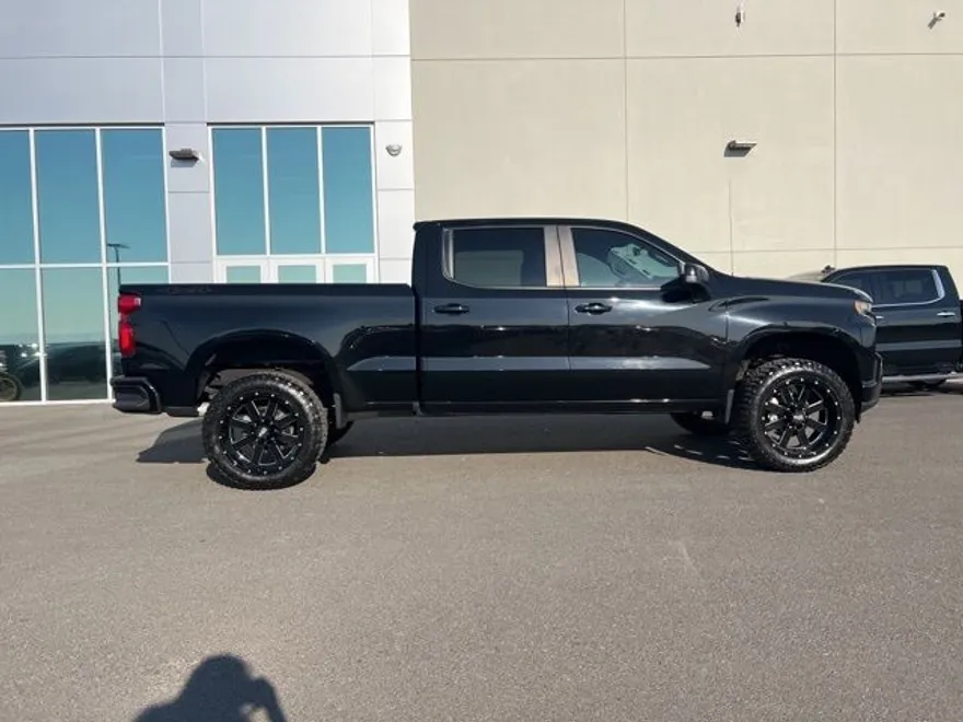 2021 Chevrolet Silverado 1500 RST photo 1