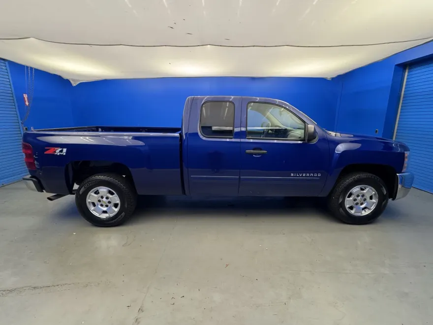 2013 Chevrolet Silverado LTZ photo 1