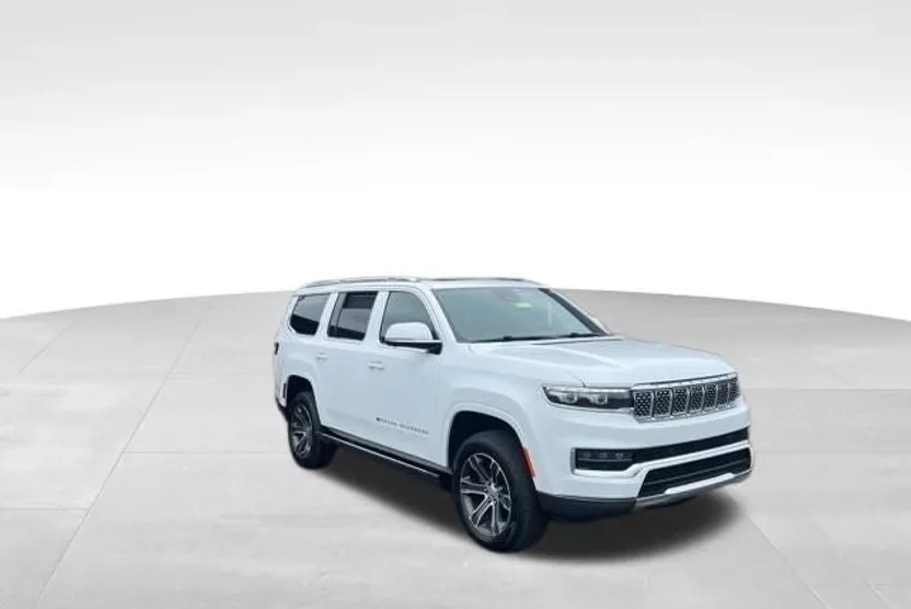 2022 Jeep Grand Wagoneer I photo 1