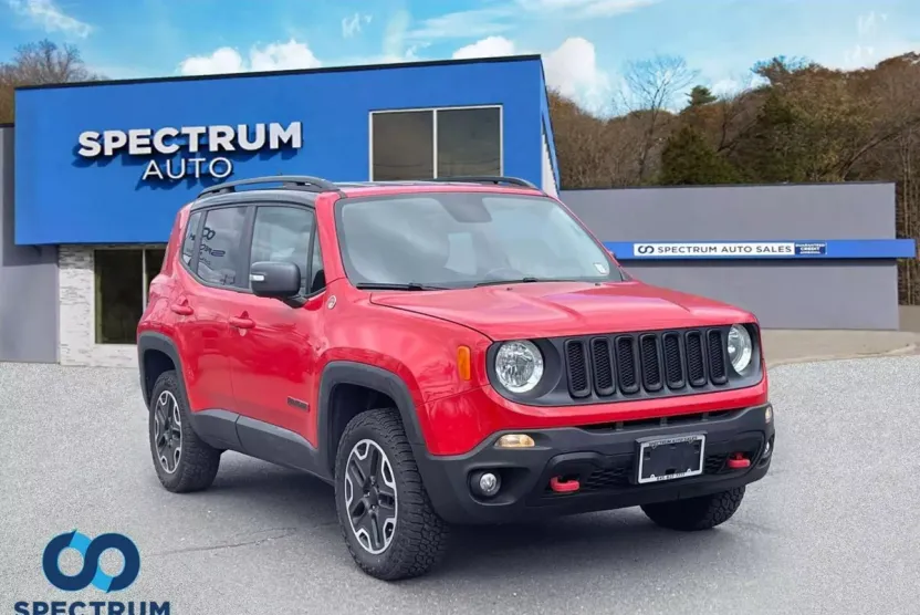 2017 Jeep Renegade Trailhawk Sport photo 1