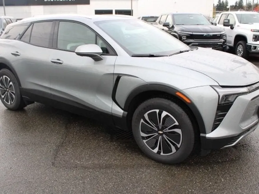 2024 Chevrolet Blazer EV photo 1