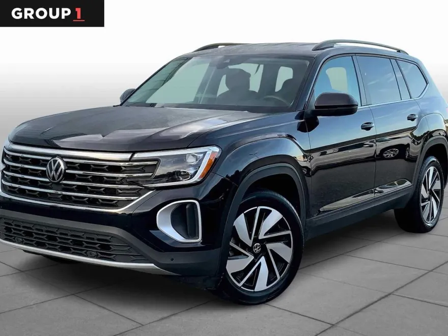 2024 Volkswagen Atlas SE Technology photo 1
