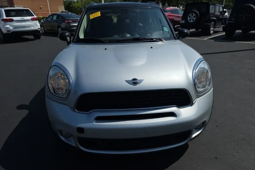 2013 Mini Cooper Base photo 1
