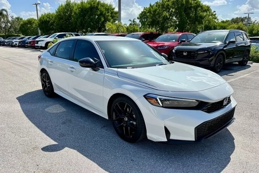 2026 Honda Civic Sport photo 1