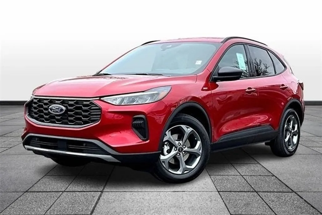2025 Ford Escape ST-Line photo 1