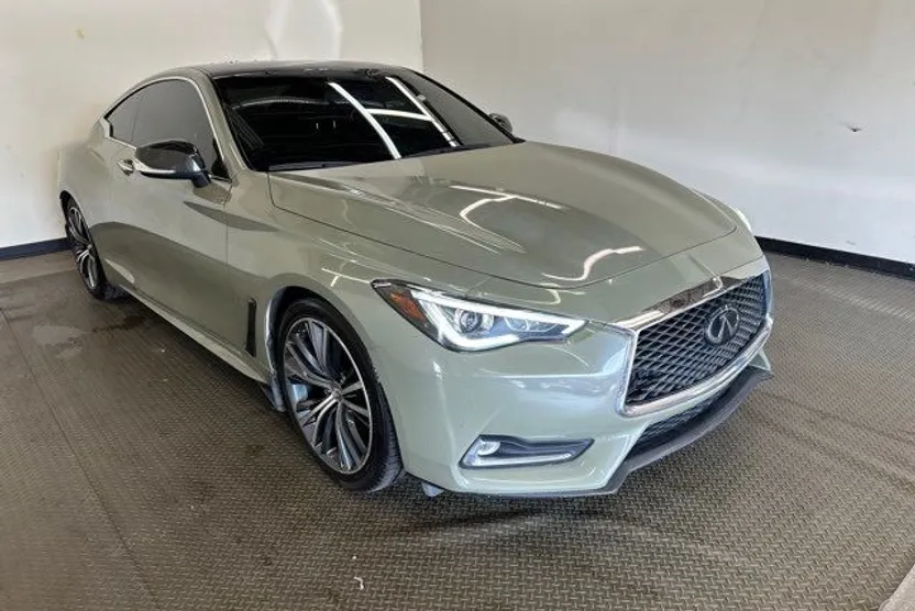 2019 Infiniti Q60 3.0t Luxe photo 1