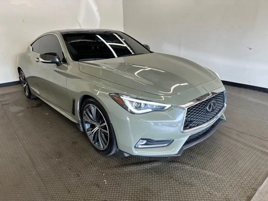 2019 Infiniti Q60 3.0t Luxe photo 1
