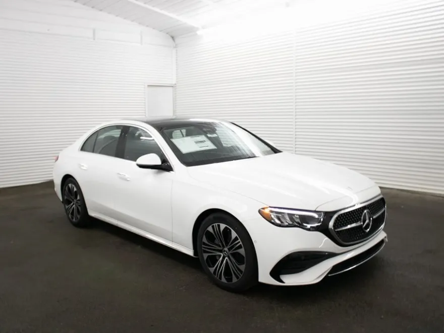2024 Mercedes Benz E 350 4MATIC Sedan photo 1