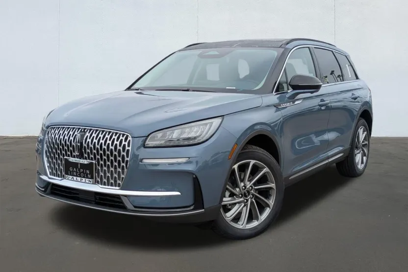2025 Lincoln Corsair Premiere photo 1