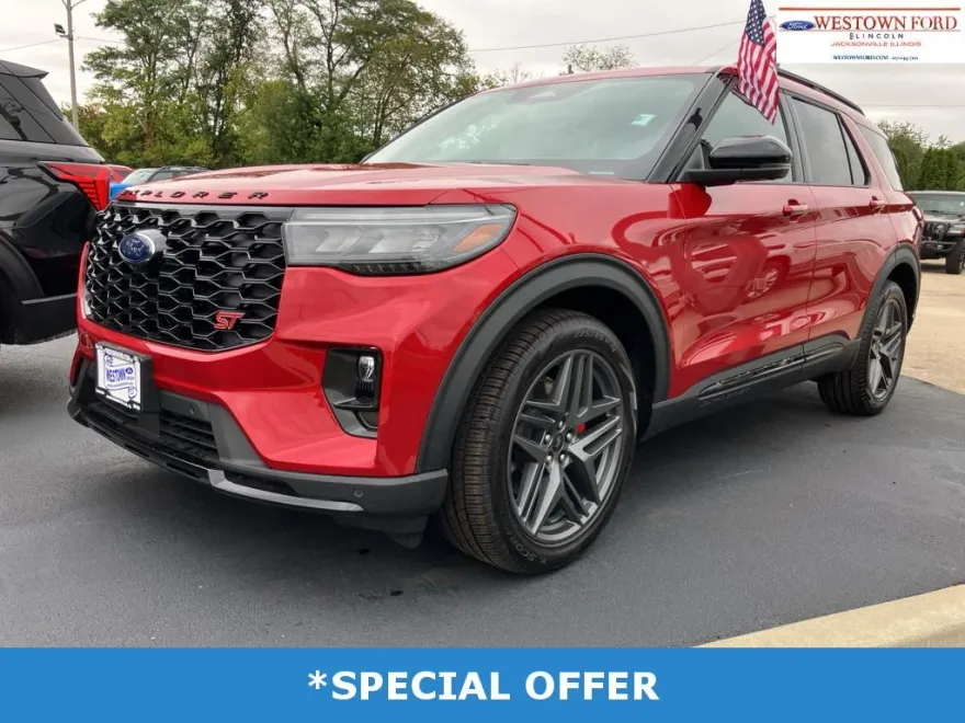 2025 Ford Explorer ST photo 1