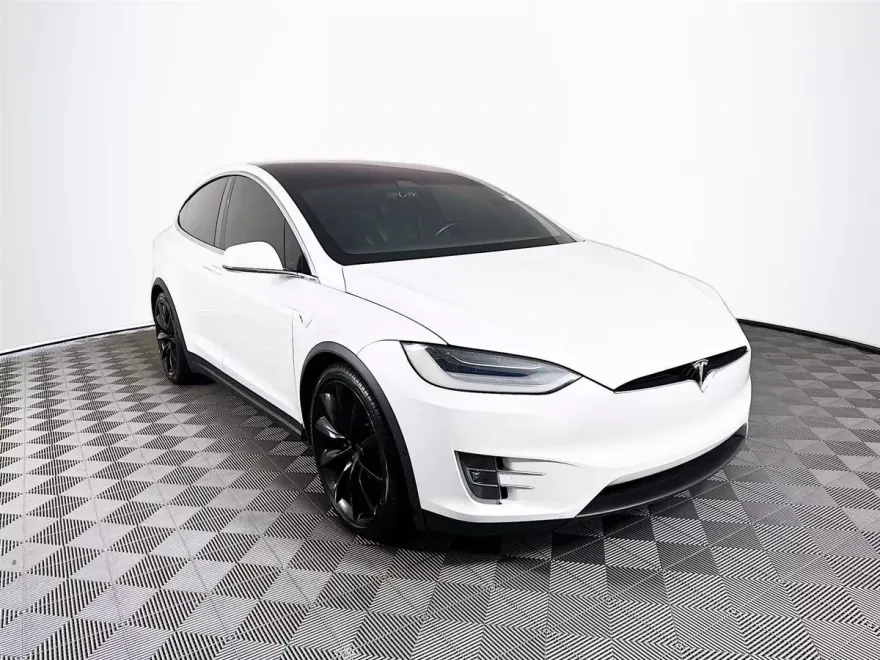 2020 Tesla Model X Long Range photo 1