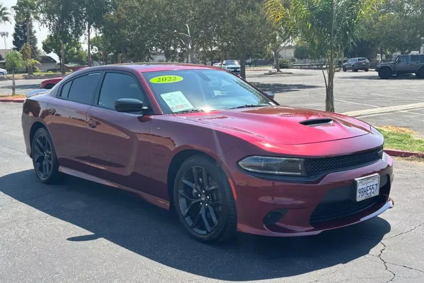 2022 Dodge Charger R/T photo 1