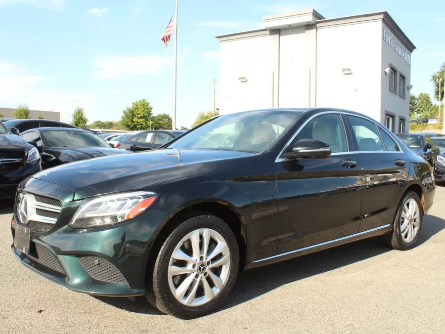 2019 Mercedes Benz C 300 4MATIC photo 1