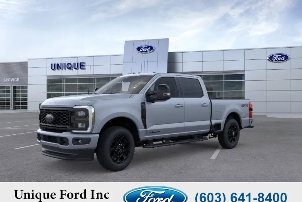 2025 Ford F-250 Lariat photo 1