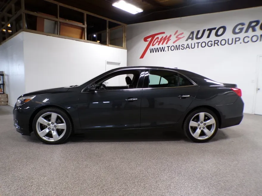 2014 Chevrolet Malibu LTZ photo 1