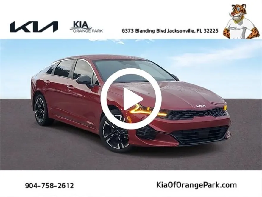 2024 Kia K5 GT-Line photo 1