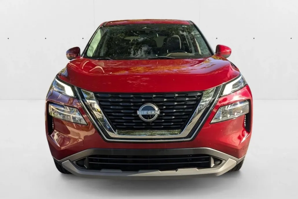 2023 Nissan Rogue SV photo 1